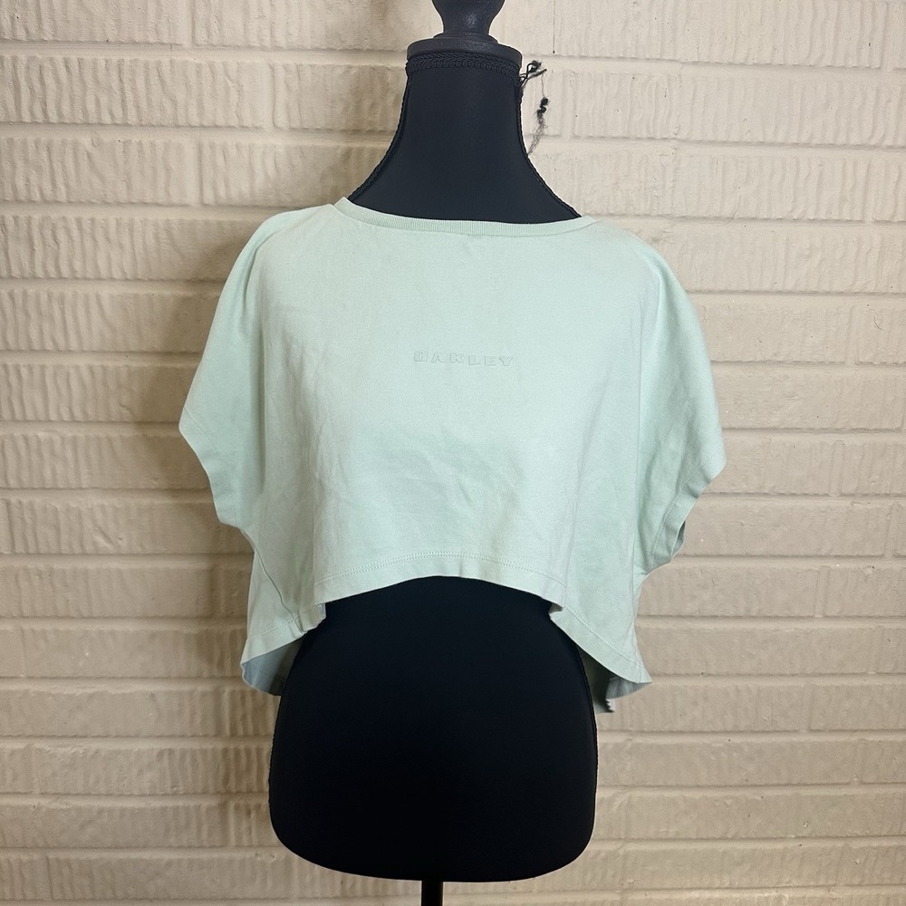 Oakley Women's Luxe Cropped Shirt In Aqua Foam Sz S/M High Low Streetcore‎